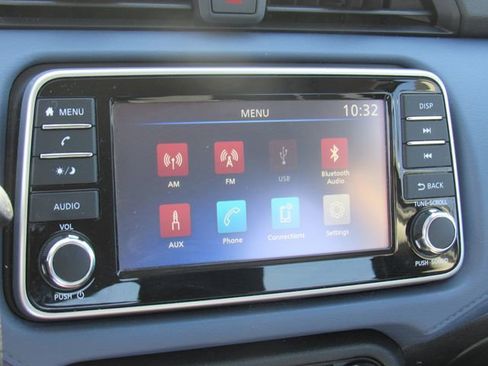 Certified 2023 Nissan Versa SV image 13