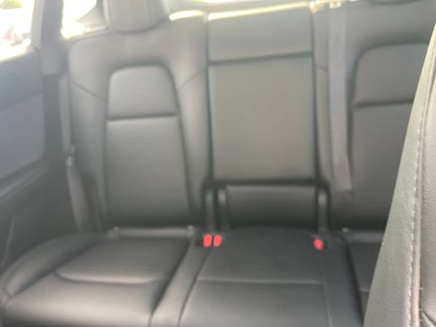 Used 2023 Tesla Model Y Long Range AWD/4WD image 24