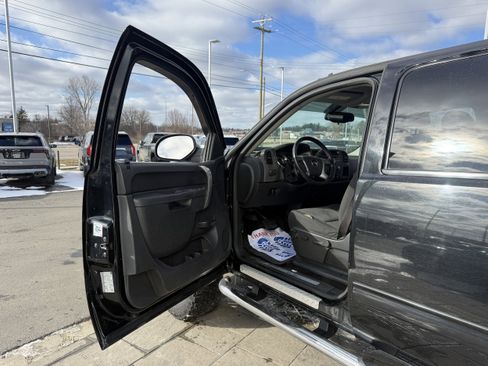 Used 2014 Chevrolet Silverado 2500 LT image 10