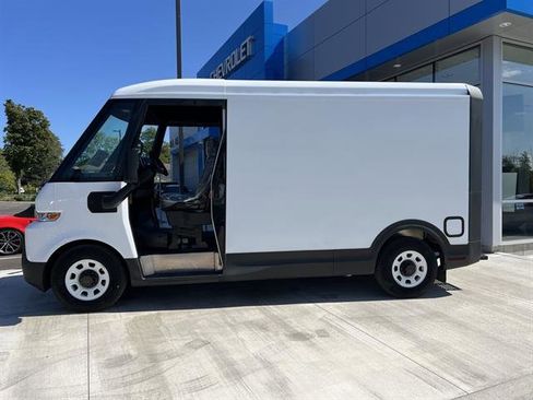 New 2025 Chevrolet Brightdrop 400 w/ Battery Pack, Max Range image 2