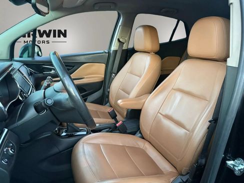 Used 2017 Buick Encore Essence FWD image 12
