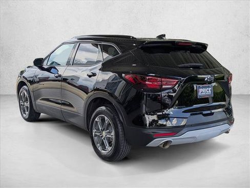 Used 2024 Chevrolet Blazer LT w/ Convenience Package FWD image 8