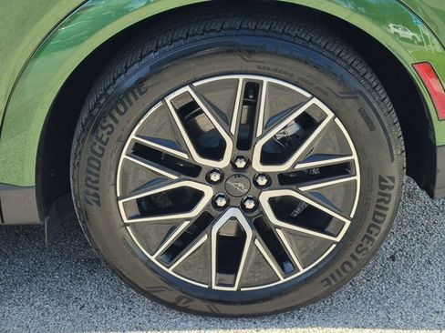 Used 2025 Ford Mustang Mach-E Premium AWD/4WD image 23