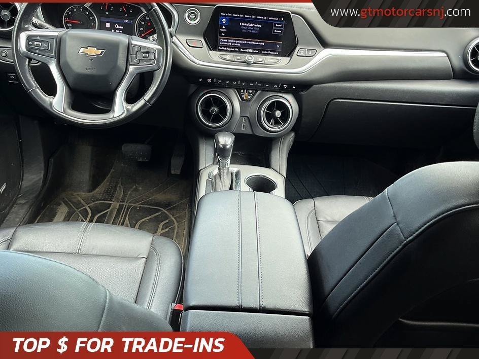 Used 2019 Chevrolet Blazer LT w/ Sound & Technology Package AWD/4WD image 18