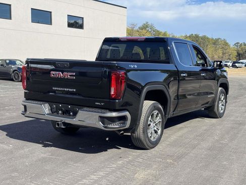 Used 2025 GMC Sierra 1500 SLT AWD/4WD image 6