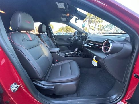 New 2026 Chevrolet Trax RS w/ Driver Confidence Package image 17