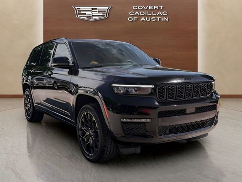 Used 2025 Jeep Grand Cherokee L Summit AWD/4WD image 6