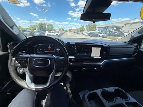 Used 2023 GMC Sierra 1500 Elevation AWD/4WD image 13