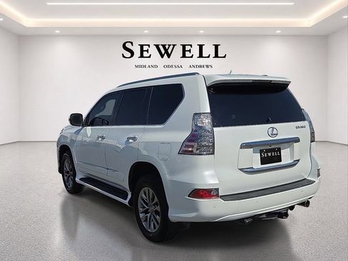 Used 2015 Lexus GX 460 Luxury AWD/4WD image 3