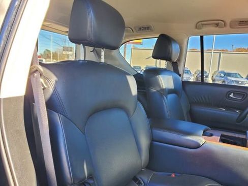 Used 2024 Nissan Armada SL w/ Captain's Chairs Package AWD/4WD image 15