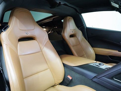 Used 2017 Chevrolet Corvette Stingray Coupe w/ 2LT Preferred Equipment Group image 31