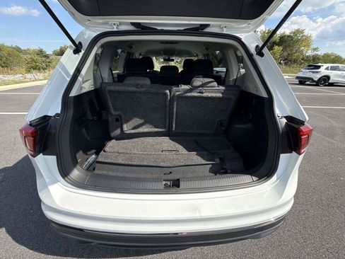 Used 2023 Volkswagen Tiguan S FWD image 18
