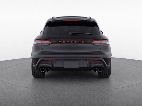 Certified 2024 Porsche Macan GTS w/ GTS Sport Package AWD/4WD image 7