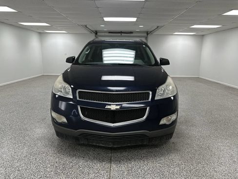 Used 2012 Chevrolet Traverse LS FWD image 3