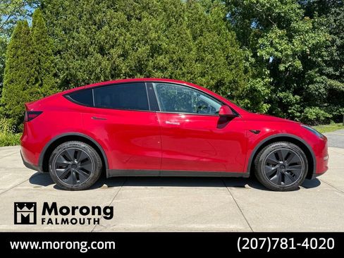 Used 2023 Tesla Model Y Long Range AWD/4WD image 7