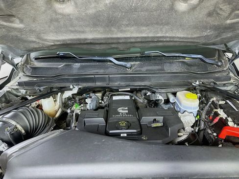 Used 2022 RAM 2500 Big Horn w/ Protection Group AWD/4WD image 9