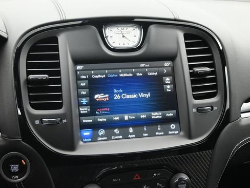 Used 2023 Chrysler 300 C RWD image 16