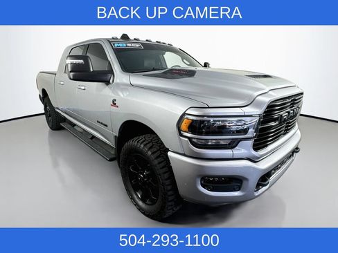 Used 2024 RAM 2500 Laramie w/ Night Edition AWD/4WD image 4