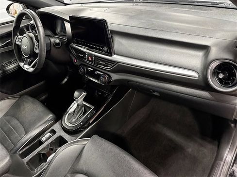 Used 2023 Kia Forte GT-Line w/ GT-Line Premium Package image 30