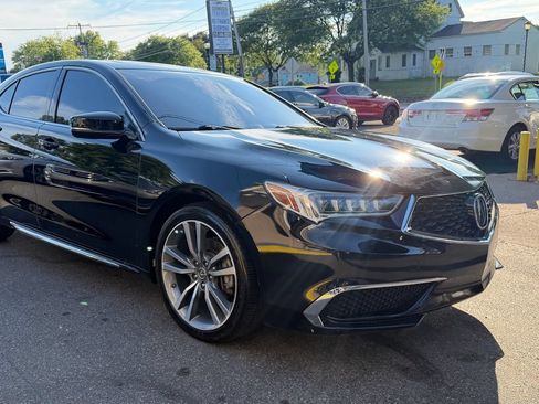 Used 2018 Acura TLX V6 SH-AWD w/ Technology Pkg image 7
