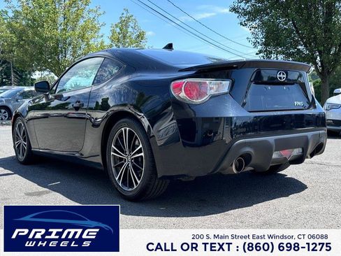 Used 2015 Scion FR-S RWD image 5
