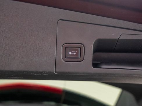 Certified 2023 Cadillac XT5 Premium Luxury image 30