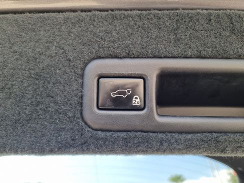 Used 2019 Lexus RX 450h AWD w/ Navigation Package image 13