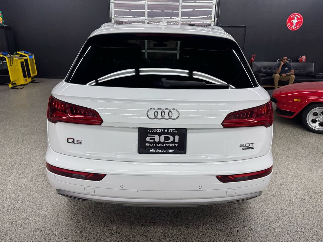 Used 2018 Audi Q5 2.0T Premium Plus w/ Premium Plus Package AWD/4WD image 4