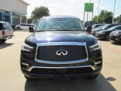 Used 2019 INFINITI QX80 Luxe w/ Proassist Package image 2