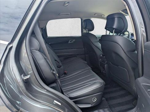 Used 2025 Genesis GV80 2.5T Standard AWD/4WD image 19