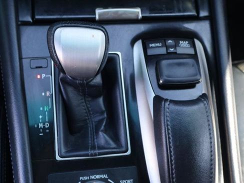 Used 2015 Lexus LS 460 w/ F Sport Package RWD image 26