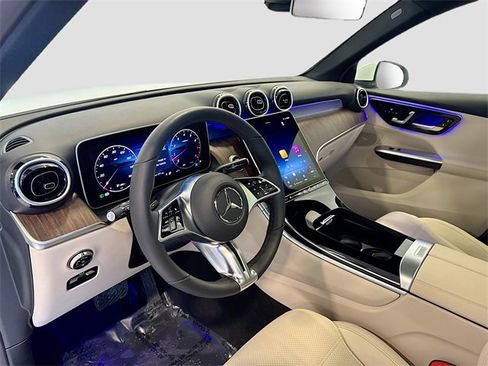 Certified 2026 Mercedes-Benz GLC 300 4MATIC image 9