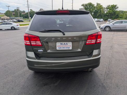 Used 2017 Dodge Journey SE FWD image 5