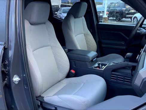 Used 2024 Toyota Tacoma SR5 image 8