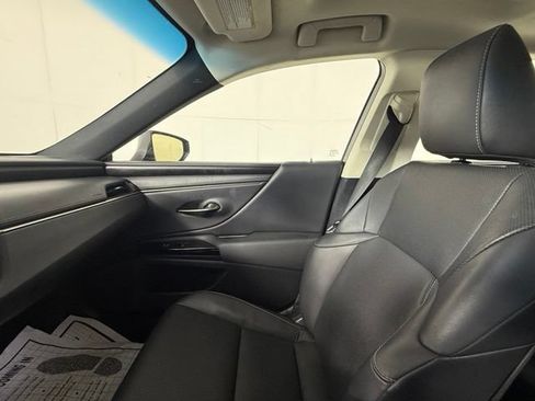 Used 2022 Lexus ES 350 w/ Premium Package FWD image 22