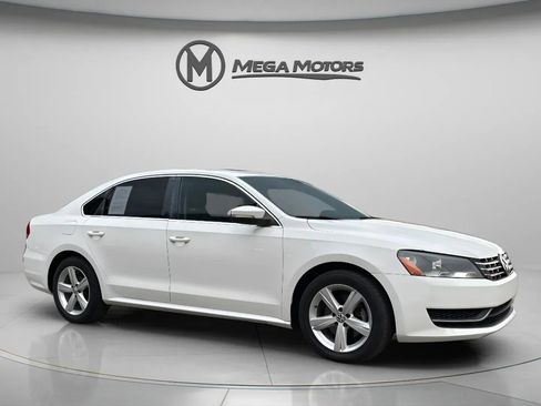 Used 2013 Volkswagen Passat TDI SE image 10