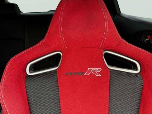 Used 2019 Honda Civic Type R image 20