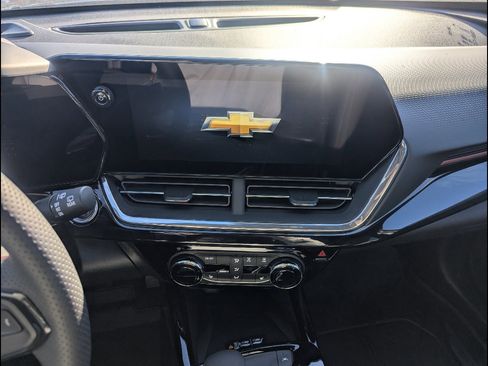 New 2026 Chevrolet Trax RS image 23