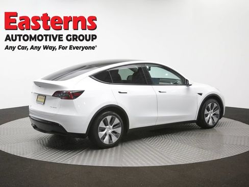 Used 2021 Tesla Model Y Long Range AWD/4WD image 36