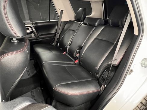 Used 2024 Toyota 4Runner TRD Off-Road Premium image 13