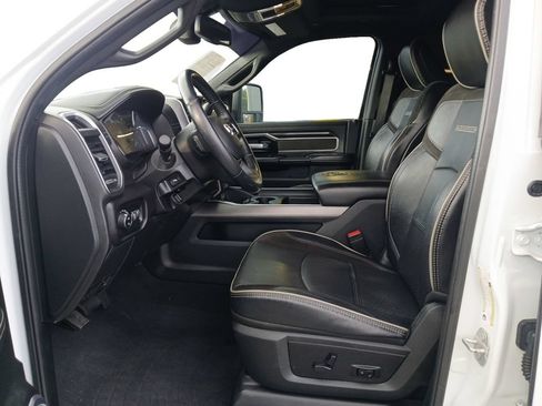 Used 2024 RAM 3500 Laramie w/ Night Edition AWD/4WD image 19
