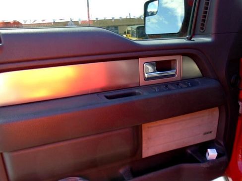 Used 2013 Ford F150 Raptor w/ Luxury Equipment Group image 26