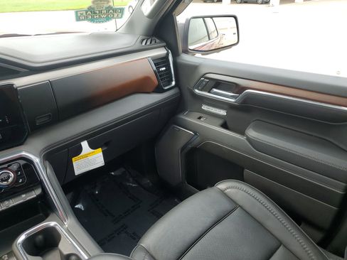 Certified 2024 GMC Sierra 1500 Denali w/ Denali Reserve Package image 11