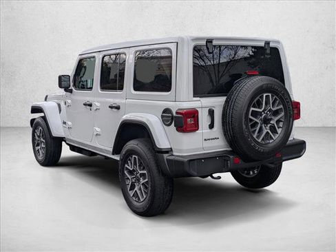 New 2026 Jeep Wrangler Unlimited Sahara AWD/4WD image 8
