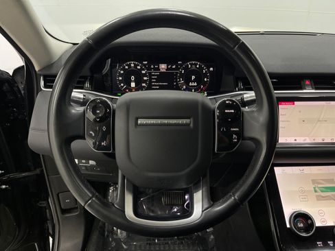 Used 2020 Land Rover Range Rover Evoque SE image 22