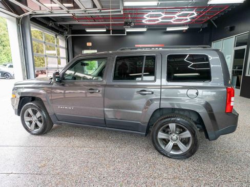 Used 2015 Jeep Patriot High Altitude AWD/4WD image 2