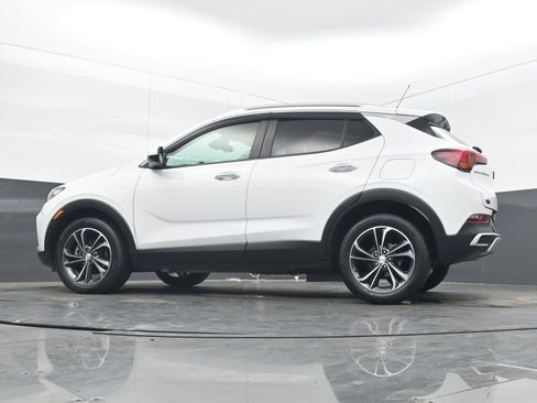 Used 2023 Buick Encore GX Select image 24