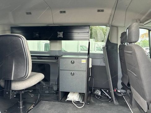 Used 2019 Ford Transit 150 XLT RWD image 25