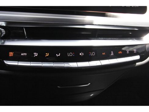 New 2027 Cadillac Lyriq Luxury AWD/4WD image 19