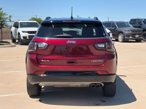 Used 2022 Jeep Compass Limited w/ Elite Group image 8